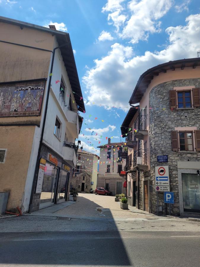 Casa Gianna Apartman Castiglione dʼIntelvi Kültér fotó