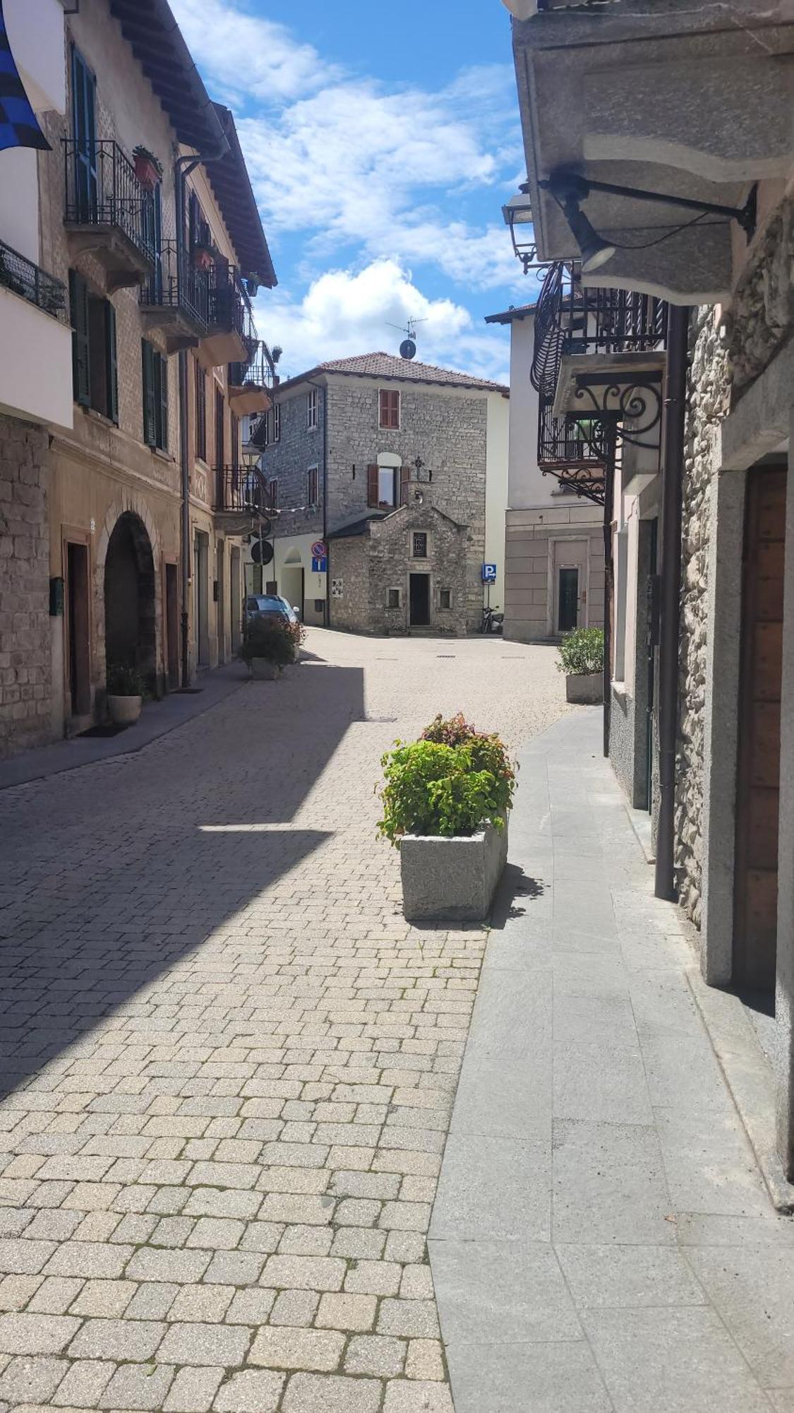 Casa Gianna Apartman Castiglione dʼIntelvi Kültér fotó